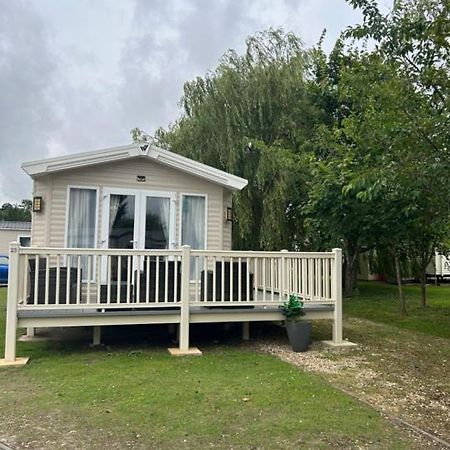 23 Larch View Luxury Caravan Tattershall Lakes Bagian luar foto