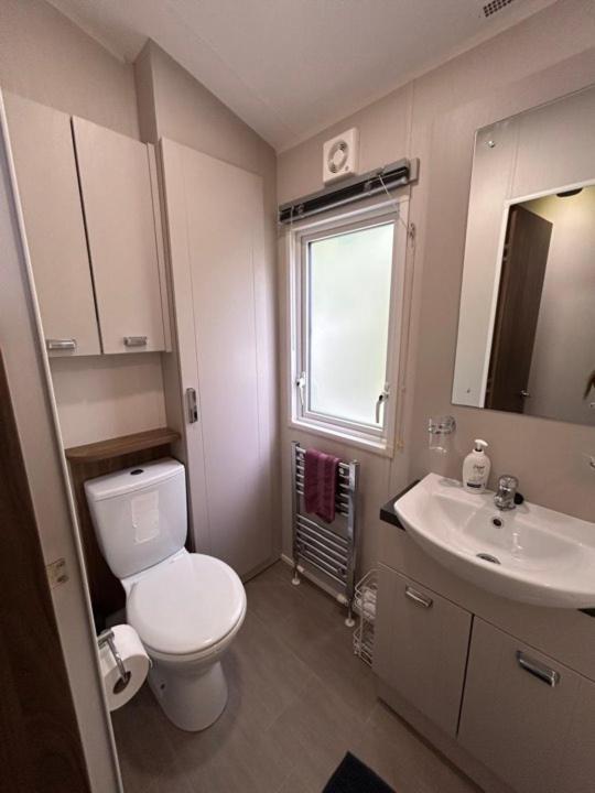 23 Larch View Luxury Caravan Tattershall Lakes Bagian luar foto