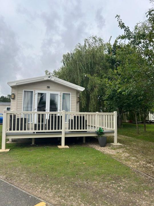 23 Larch View Luxury Caravan Tattershall Lakes Bagian luar foto